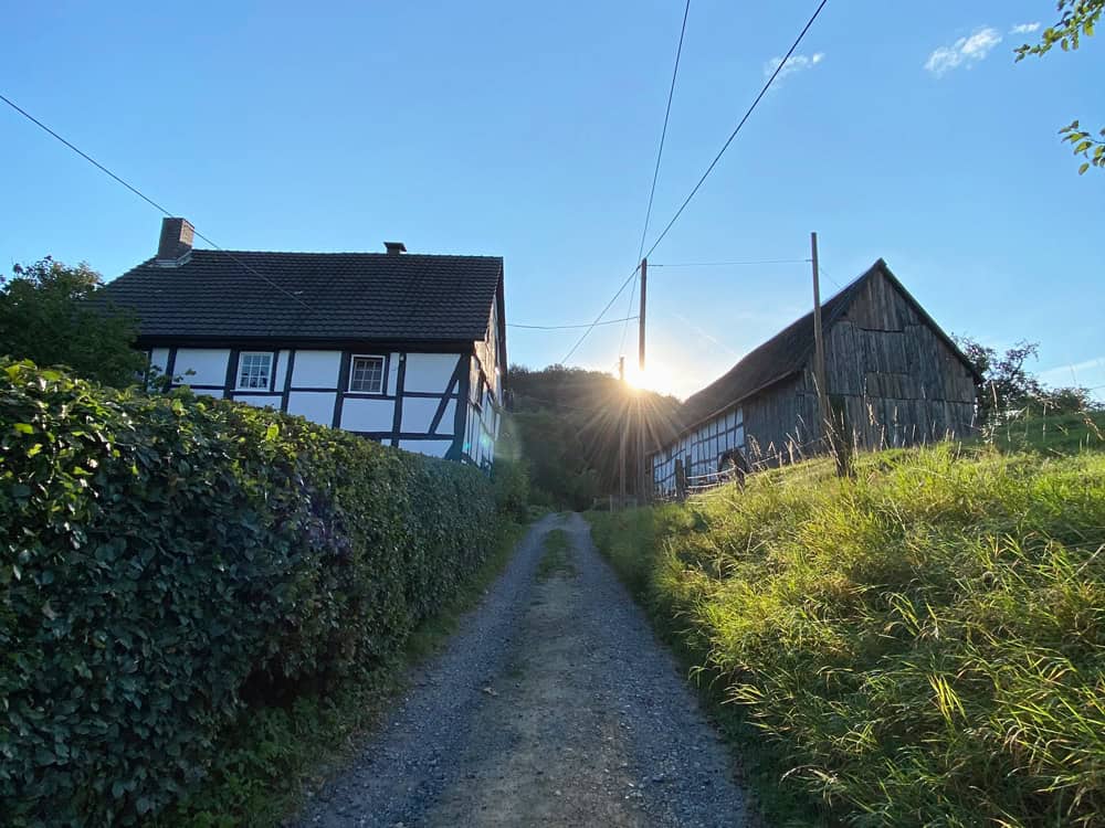Wanderung um Dombach und Igeler Hof - Walk and Wonder