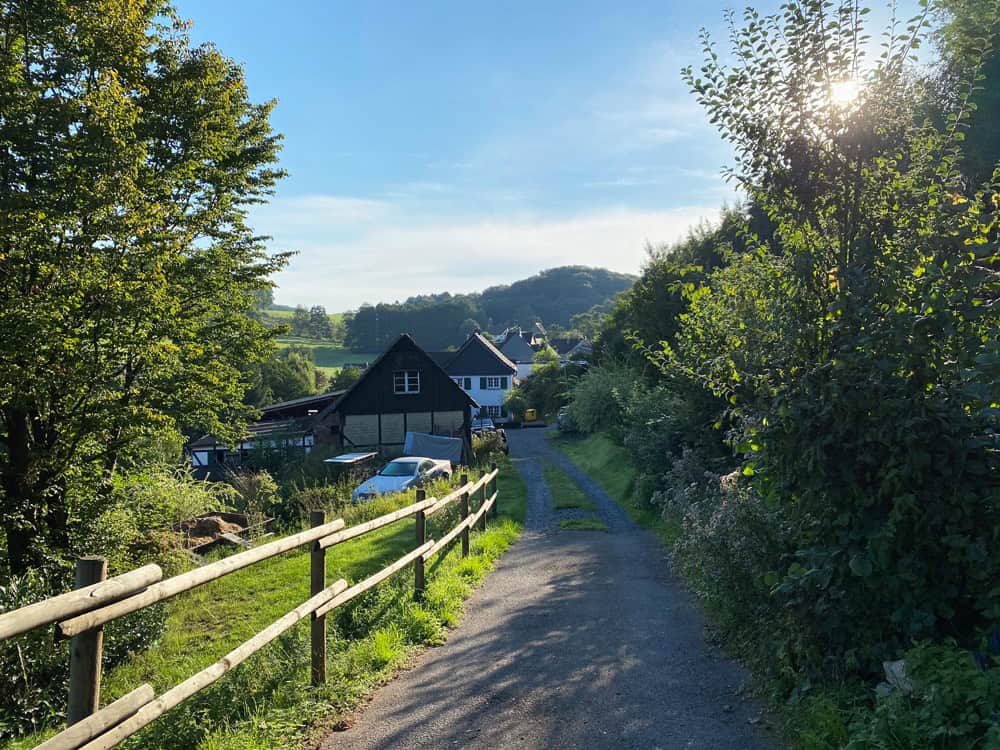 Wanderung um Dombach und Igeler Hof - Walk and Wonder