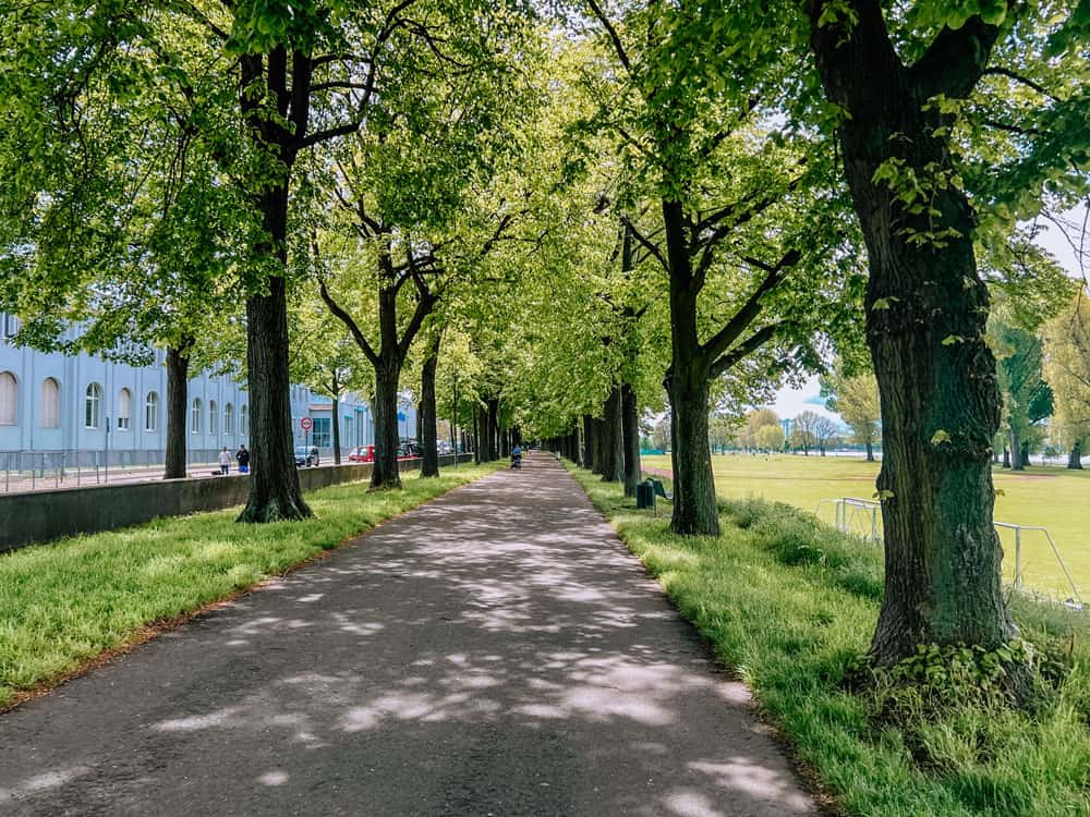Köln Deutz Poller Wiesen Wanderung - Walk and Wonder