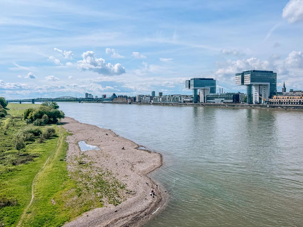 Rheinauhafen Poller Wiesen Wanderung - Walk and Wonder